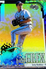 1999-ud-ionix-hologrfx-hg4-greg-maddux