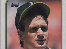 Bob Welch 1989 Topps #605 Variation Comparison