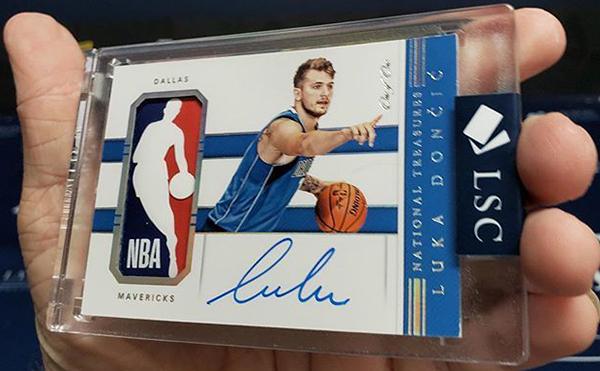 Luka Doncic 2018-19 Panini National Treasures #127 Rookie Patch Autographs Logoman /1