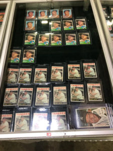 Gizmo's Sportscards