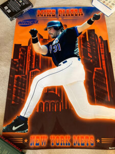Mike Piazza 1999 Pacific Invincible Giants of the Game #5 Poster /10